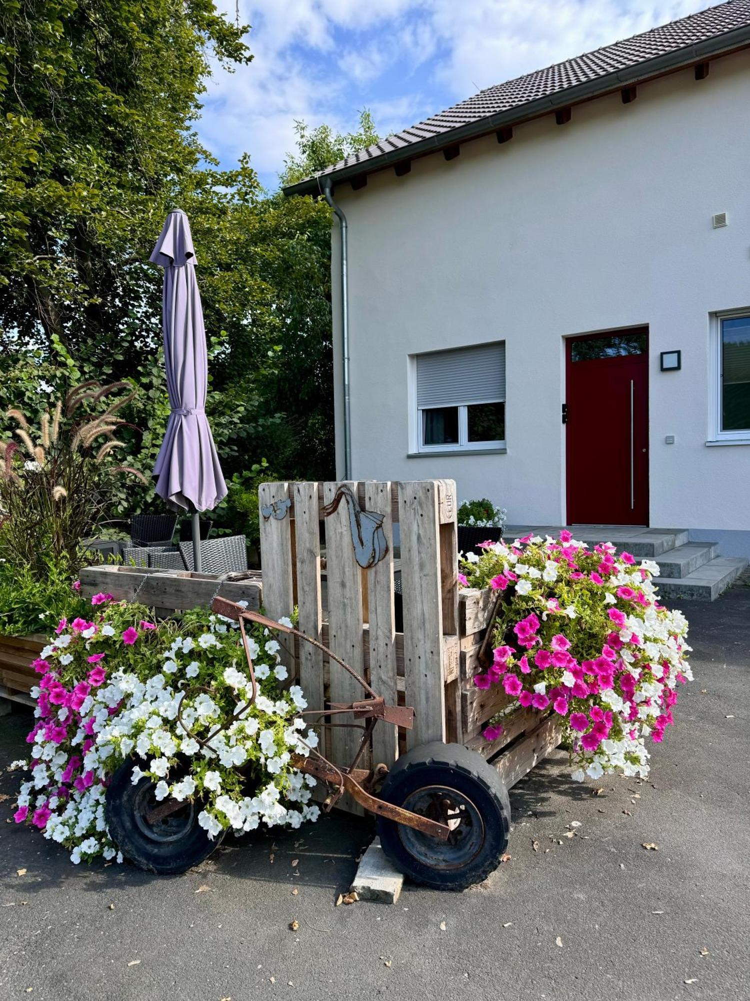 Ferienwohnungen Frank Segnitz Luaran gambar